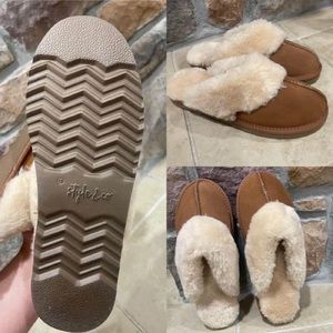 Style & Co Chestnut Slippers - women’s size 10  *NEVER WORN*